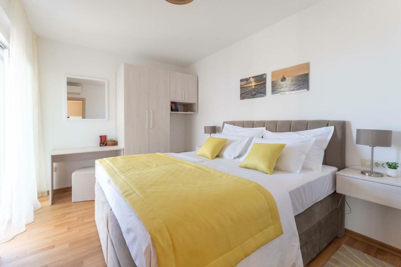 Apartment House Ivan John Подстрана Екстериор снимка