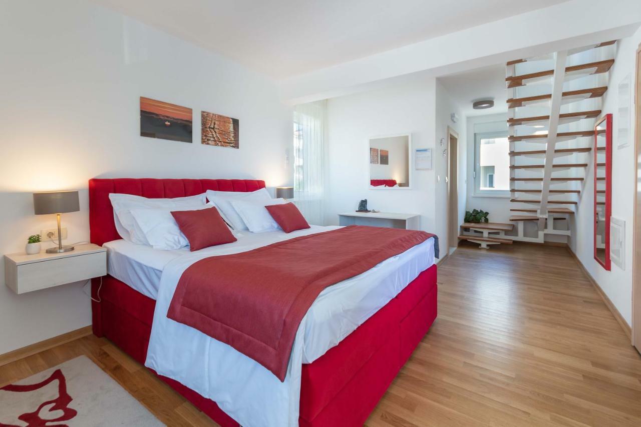 Apartment House Ivan John Подстрана Екстериор снимка