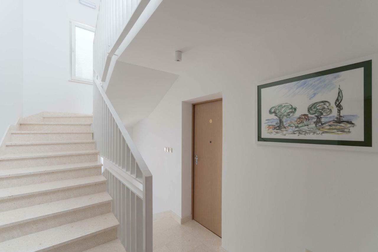 Apartment House Ivan John Подстрана Екстериор снимка